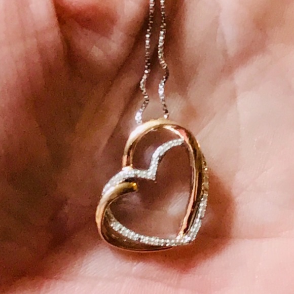 NWOT 10 KT ROSE GOLD .16CTW DIAMOND  AND STERLING SILVER NECKLACE - Picture 2 of 16